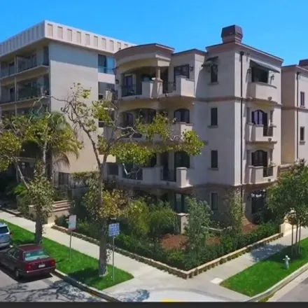 Buy this 4 bed condo on 9299 Whitworth Drive in Los Angeles, CA 90212
