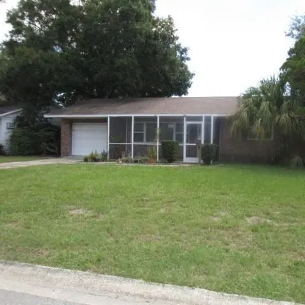 Image 2 - 3497 66th Way North, Saint Petersburg, FL 33710, USA - House for sale