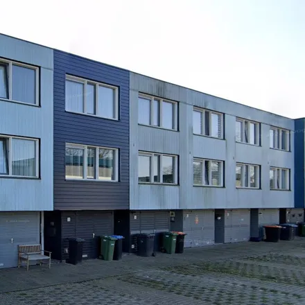 Rent this 1 bed apartment on Lemselobrink 7 in 7544 GC Enschede, Netherlands