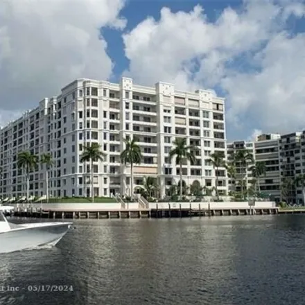 Buy this 3 bed condo on Northeast 14th Street in Country Club Isles, Pompano Beach