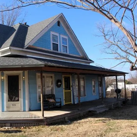 Buy this 3 bed house on 168 South Poplar Street in Bristow, OK 74010
