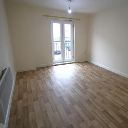 Image 3 - Bromley Close, Harlow, CM20 2GD, United Kingdom - Apartment for rent