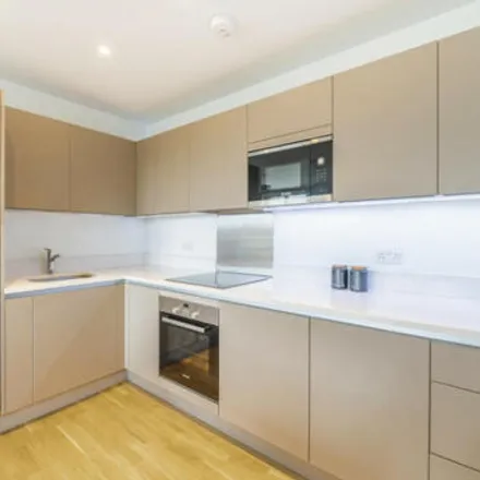 Image 3 - Rutherford Heights, Rodney Road, London, SE17 1AS, United Kingdom - Apartment for sale