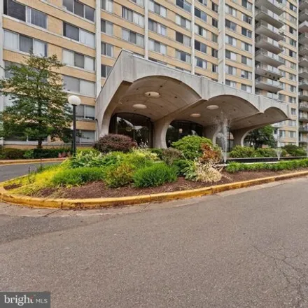 Image 2 - The Fountains Condominium, 301 North Beauregard Street, Lincolnia Park, Alexandria, VA 22312, USA - Condo for rent