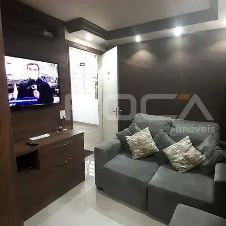 Buy this 2 bed apartment on Rua Doutor Joaquim Inácio de Moraes in Vila Irene, São Carlos - SP
