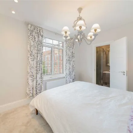 Image 3 - Marble Arch Apartments, 11 Harrowby Street, London, W1H 5JN, United Kingdom - Apartment for rent