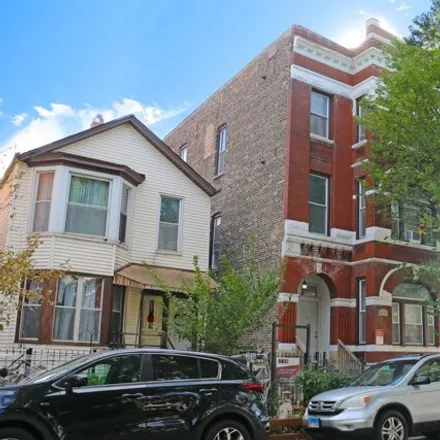 Buy this studio house on 1529 West Huron Street in Chicago, IL 60612