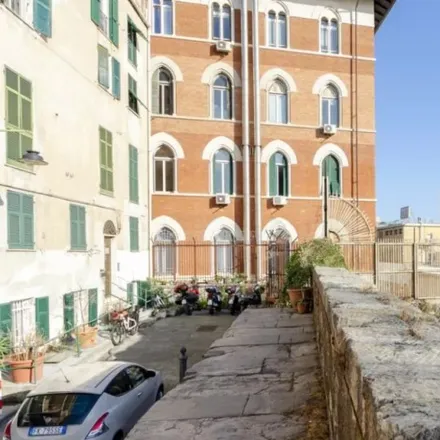Image 4 - Comando Regionale Guardia di Finanza, Vico dei Lavatoi, 16123 Genoa Genoa, Italy - Apartment for rent