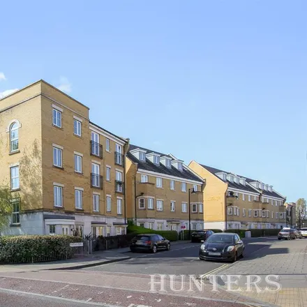 Rent this 2 bed apartment on Tower Mill Road in London, SE15 6GL