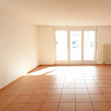 Image 2 - Felsenaustrasse 4, 8204 Schaffhausen, Switzerland - Apartment for rent