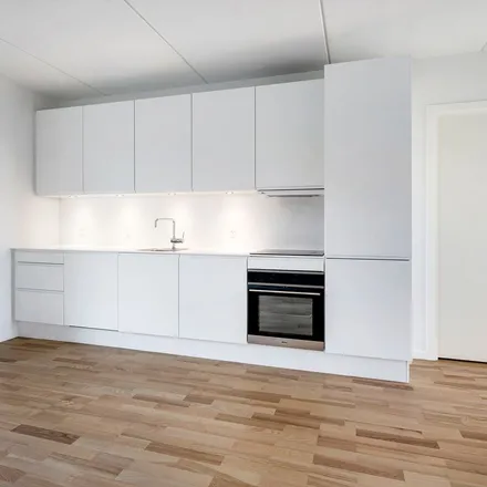 Rent this 3 bed apartment on Eya Jensens Gade 10 in 8240 Risskov, Denmark