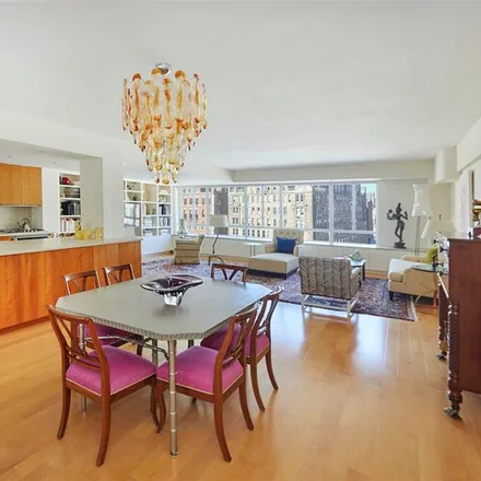 Image 4 - 799 PARK AVENUE 16B in New York - Apartment for sale