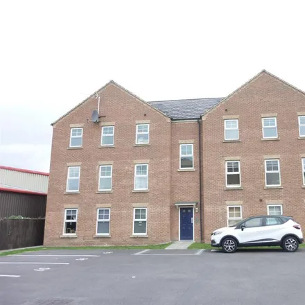 Image 1 - Mallard Close, Heckmondwike, WF16 0NE, United Kingdom - Apartment for rent