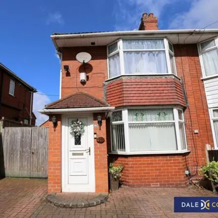 Buy this 2 bed duplex on Trentham Road in Longton, ST3 4EJ