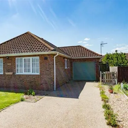 Buy this 3 bed house on Churchview Close in Heckington, NG34 9SD