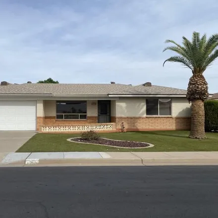 Buy this 2 bed house on 4740 East Capri Avenue in Mesa, AZ 85206
