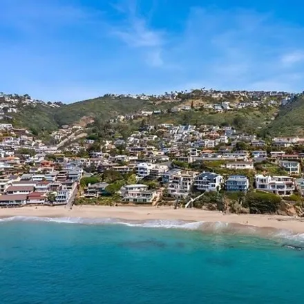 Image 3 - 635 Nyes Place, Laguna Beach, CA 92651, USA - House for sale