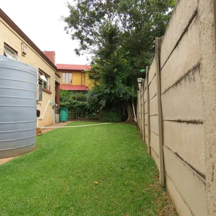 Image 5 - Maruping Crescent, Mogale City Ward 31, Mogale City Local Municipality, South Africa - Apartment for rent