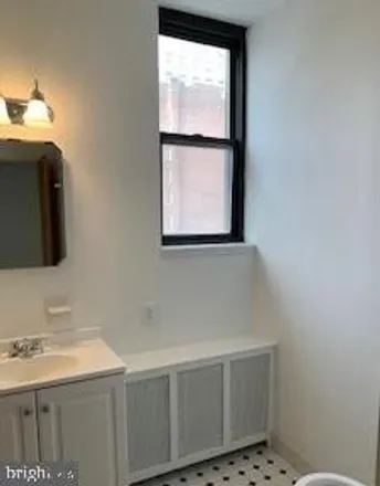 Image 6 - The Lenox Apartments, 250 South 13th Street, Philadelphia, PA 19107, USA - Condo for sale