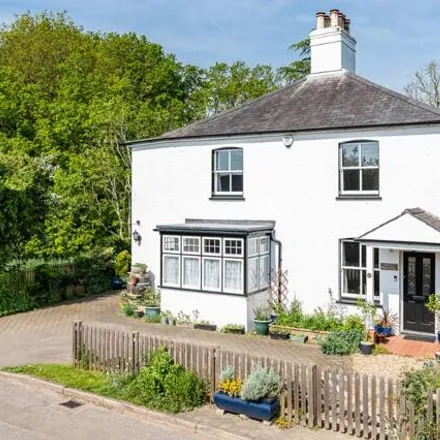 Buy this 5 bed house on Bride's Farm in The Roundings, Hertford Heath