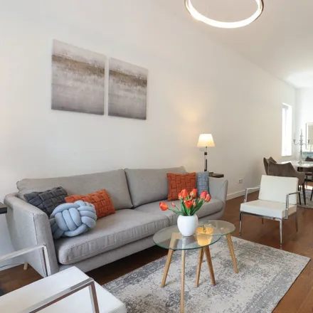 Rent this 2 bed apartment on Fontanestraße 17 in 14193 Berlin, Germany