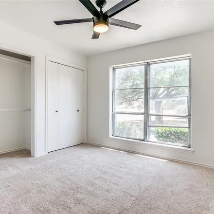 Image 7 - 8701 North Normandale Street, Fort Worth, TX 76116, USA - Condo for sale