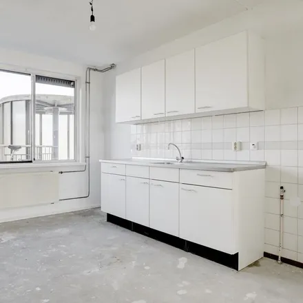 Rent this 4 bed apartment on Entrepotbrug 106 in 1019 JG Amsterdam, Netherlands