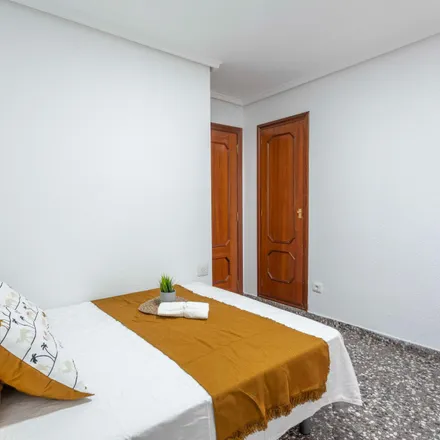 Image 4 - Carrer de Calvo Acacio, 10, 46017 Valencia, Spain - Room for rent