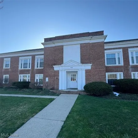 Rent this 1 bed apartment on Warrensville Center Road in Shaker Heights, OH 44128