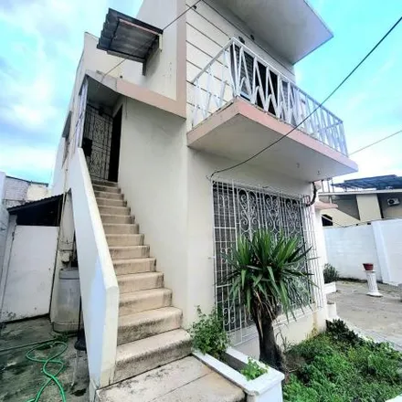 Buy this 7 bed house on Maria Gamarra de Hidalgo in 090615, Guayaquil
