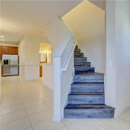 Image 5 - 1708 Northeast 11th Street, Fort Lauderdale, FL 33304, USA - Townhouse for sale