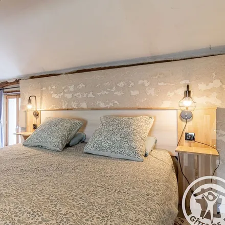 Rent this 1 bed townhouse on Vaudelnay in Rue de la Bismard, 49260 Vaudelnay
