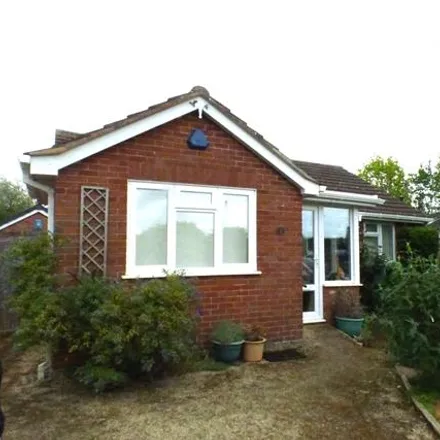 Rent this 3 bed house on The Topsham School in Topsham Lock Cottage, Orchard Way