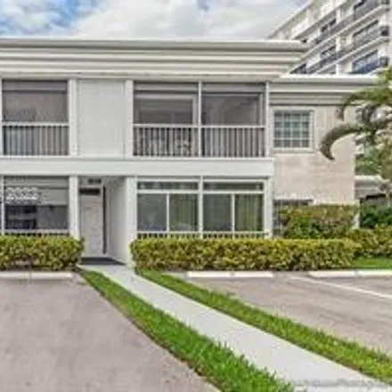 Image 1 - 5996 Bay Club Drive, Fort Lauderdale, FL 33308, USA - Condo for sale