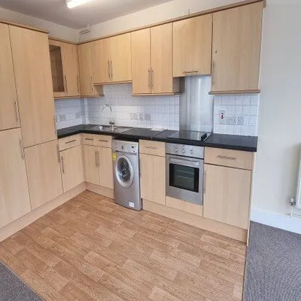 Rent this 2 bed apartment on Landsdowne House in Battle Square, Reading