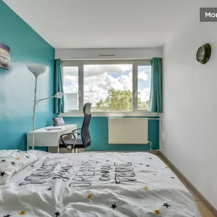 Image 6 - 10 Rue des Plants Orange, 95000 Cergy, France - Apartment for rent