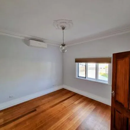 Image 2 - Rodney Avenue, Coburg North VIC 3058, Australia - Apartment for rent