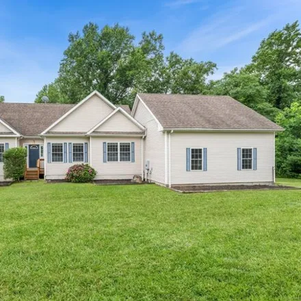 Buy this 3 bed house on 484 Horton Hill Rd in Naugatuck, Connecticut
