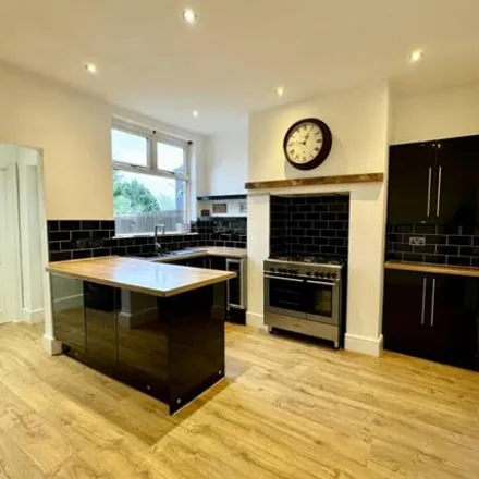 Image 5 - Watch Street, Sheffield, S13 9WX, United Kingdom - Townhouse for rent