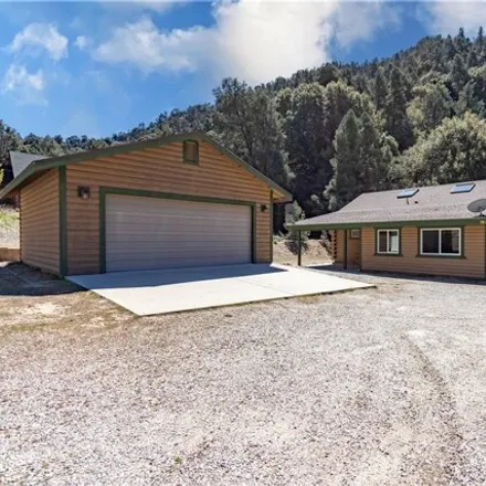 Buy this 3 bed house on 14925 Geneva Court in Pine Mountain Club, Pine Mountain Club