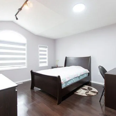 Rent this 4 bed apartment on 5215 Rome Crescent in Burlington, ON L7L 7C5