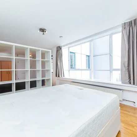 Image 2 - Brookfield (25-56), Highgate West Hill, London, N6 6AG, United Kingdom - Apartment for rent