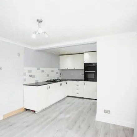 Image 2 - Kennedy Close, Beddau, CF38 2DF, United Kingdom - House for sale