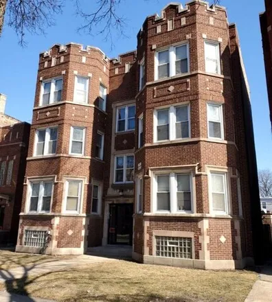 Buy this studio house on 7931-7933 South Vernon Avenue in Chicago, IL 60619