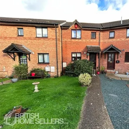 Buy this 3 bed townhouse on 26 Kestrel Way in Newport, PO30 5GR