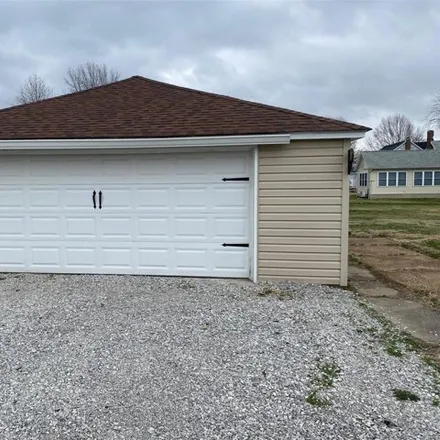 Image 3 - 350 South Pine Street, Breese, IL 62230, USA - House for sale