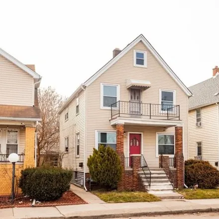 Rent this 2 bed apartment on 9613 Gallagher Street in Hamtramck, MI 48212