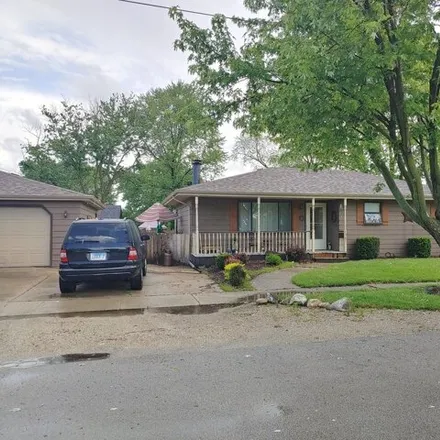 Buy this 3 bed house on 1305 Lakeview Avenue in Rockdale, Will County