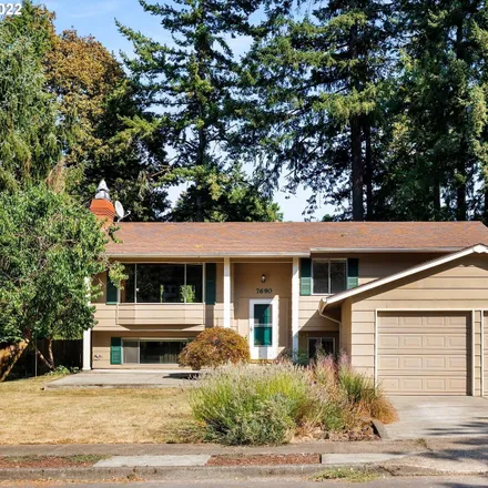 Buy this 5 bed house on 7670 Southwest 140th Avenue in Beaverton, OR 97008