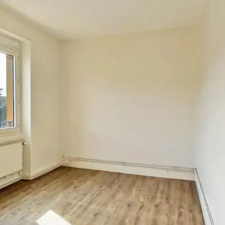 Rent this 2 bed apartment on 3 Rue Marc Fève in 38130 Échirolles, France